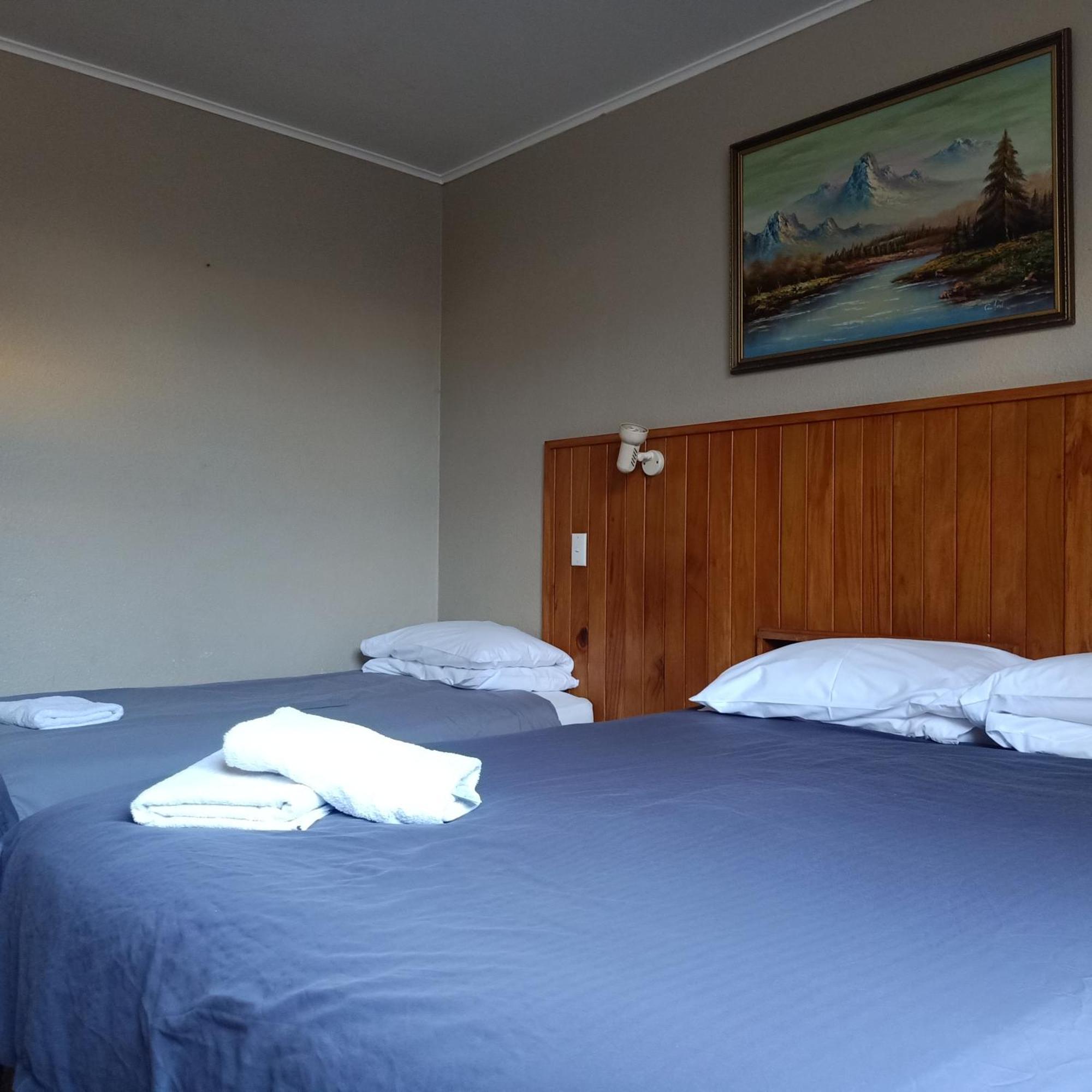 Ariki Backpackers Hostel New Plymouth Bilik gambar